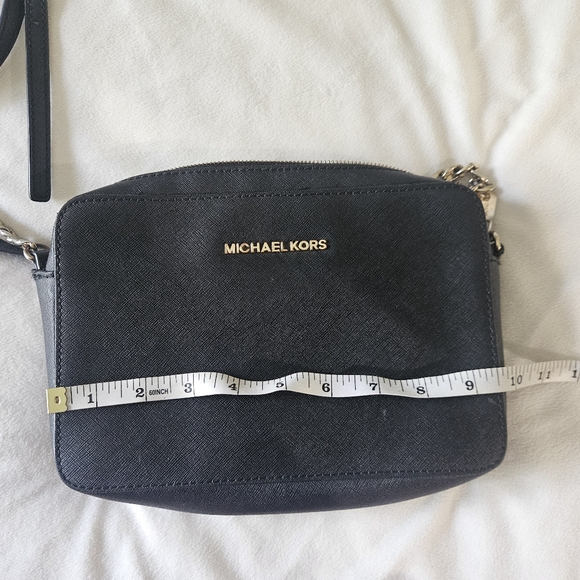 Michael Kors Purse - Picture 6 of 7